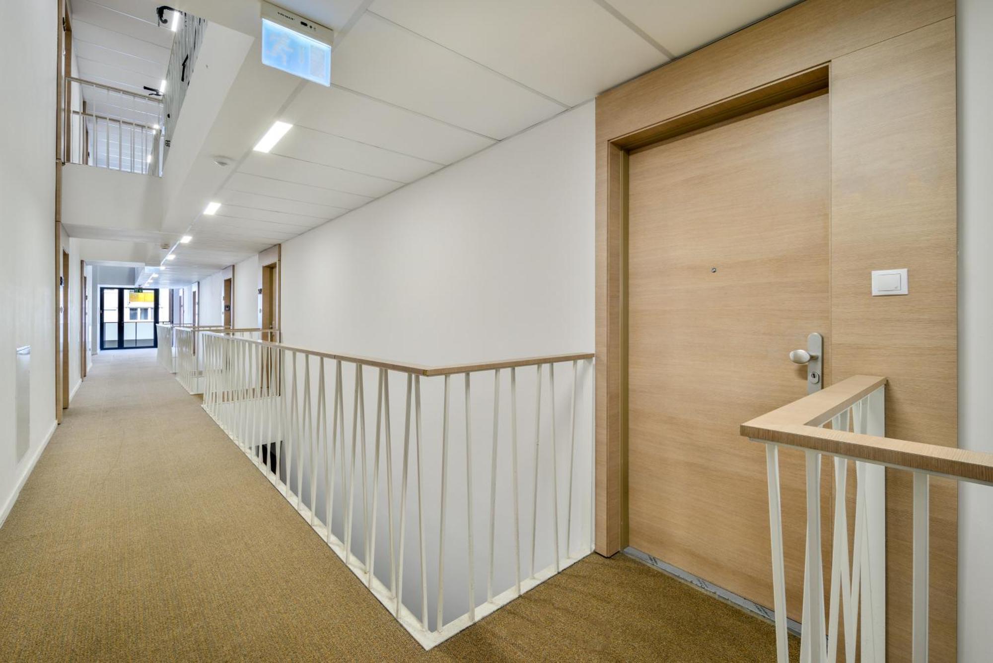 Atrium Residence Deluxe Suite-Free Parking Garage Same Building Budapest Exterior foto